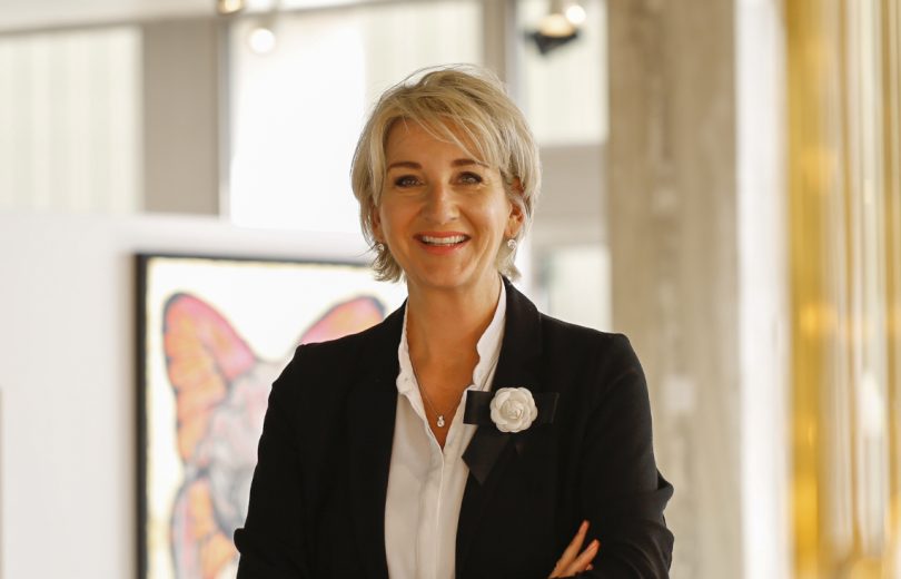 Beatrix Eijsbouts ist Expertin für Designertaschen im Auktionshaus Rapp